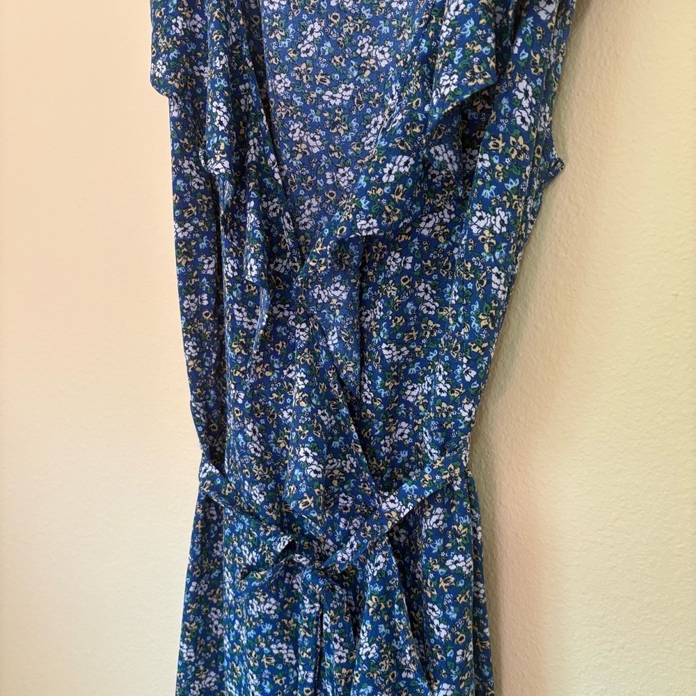 Max Studio Wrap Floral Blue Dress - Picture 5 of 6